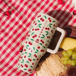 NEW IN BOX HYDROJUG CHERRIES TRAVELER 40oz! 🍒🍒